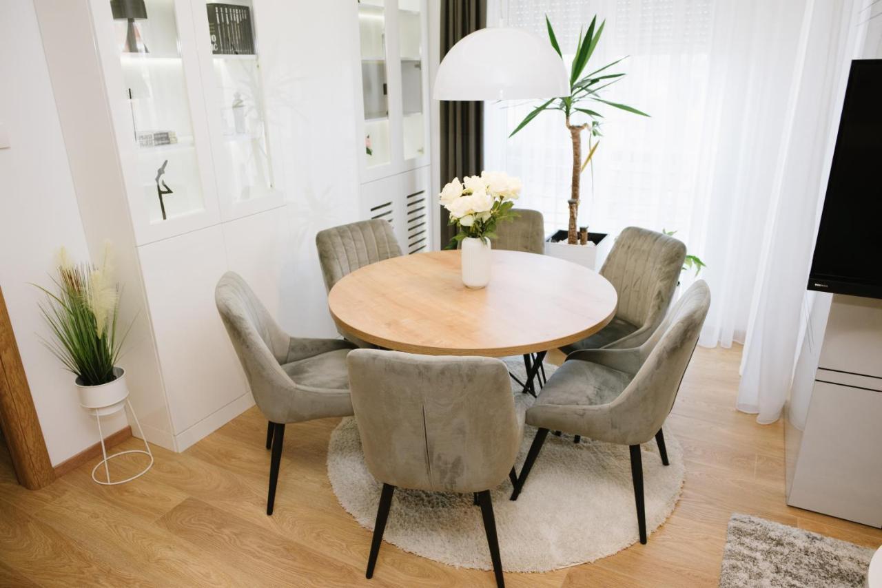 סובוטיקה Lusso Apartman מראה חיצוני תמונה