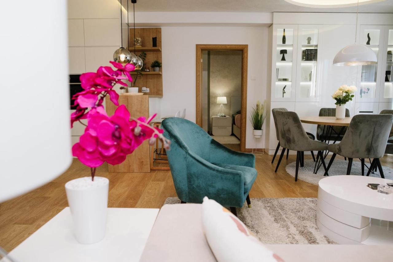 סובוטיקה Lusso Apartman מראה חיצוני תמונה