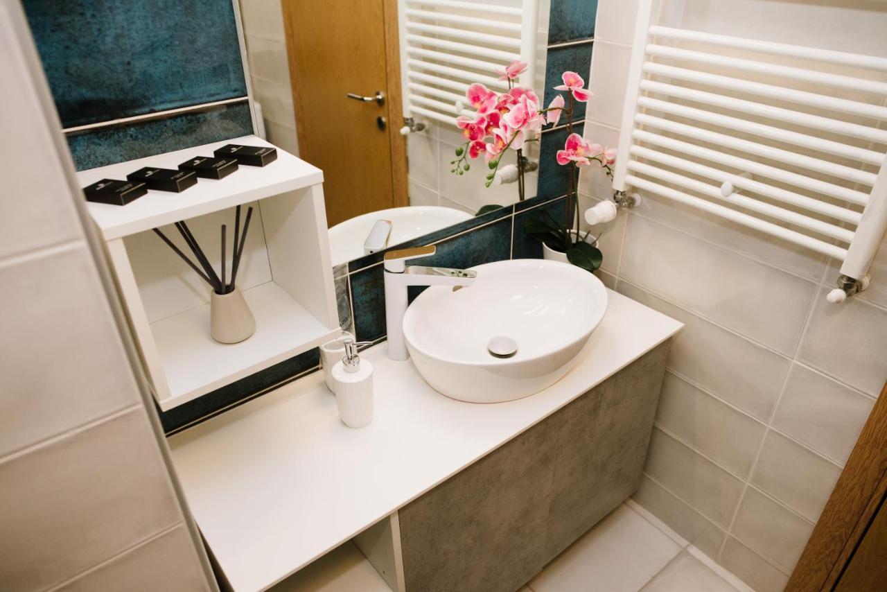 סובוטיקה Lusso Apartman מראה חיצוני תמונה